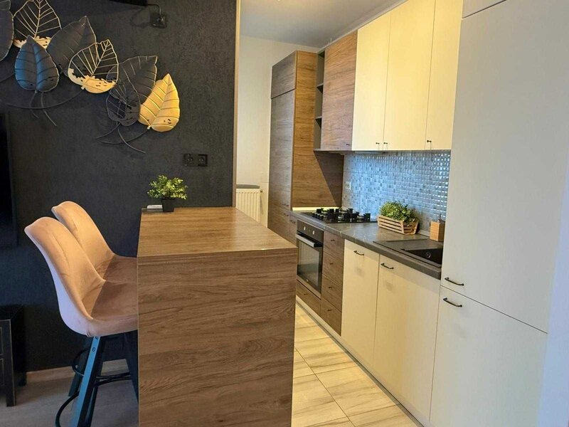 Rond Pipera 3 camere, loc de parcare, predare imediata, nord